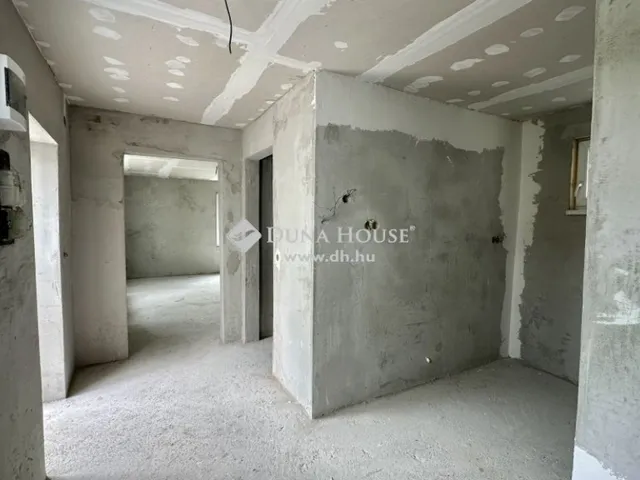 Eladó ház Budapest XVIII. kerület 102 nm