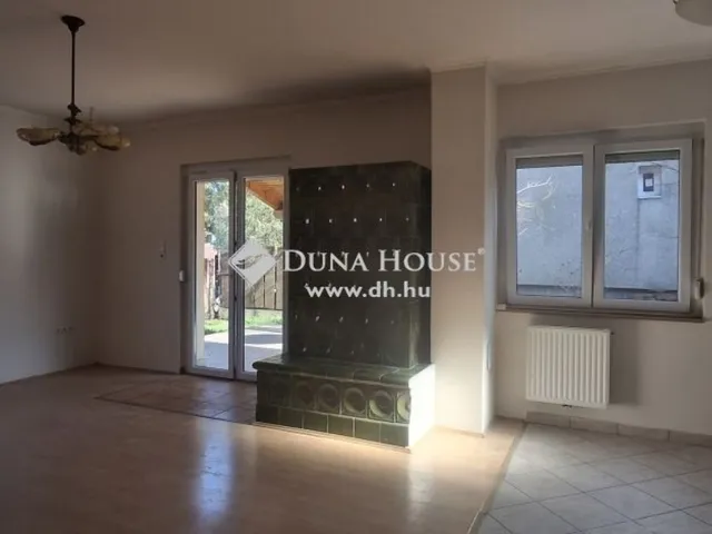 Eladó ház Budapest XVI. kerület 127 nm
