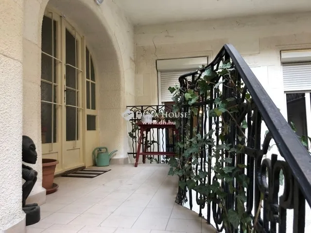 Eladó lakás Budapest VIII. kerület, Palotanegyed 43 nm