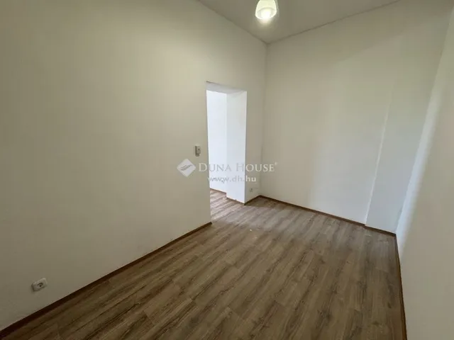 Eladó ház Budapest XX. kerület 201 nm