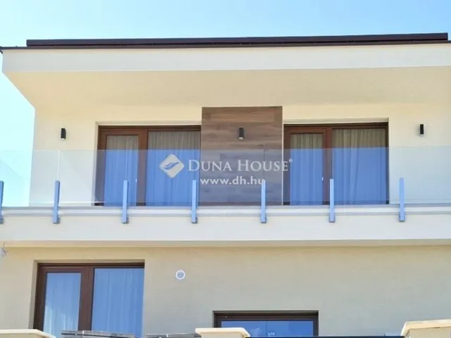 Eladó ház Budapest III. kerület, Aranyhegy 106 nm
