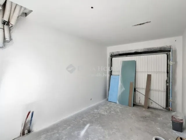 Eladó ház Budapest III. kerület, Aranyhegy 106 nm