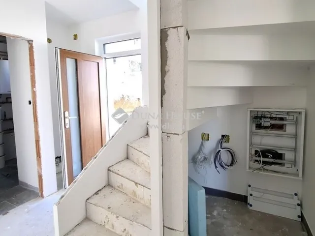 Eladó ház Budapest III. kerület, Aranyhegy 106 nm