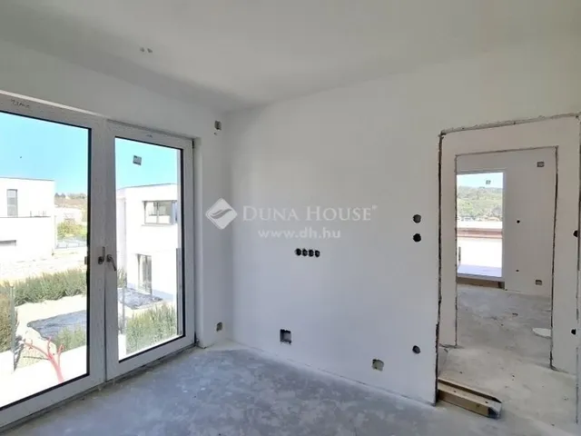 Eladó ház Budapest III. kerület, Aranyhegy 106 nm