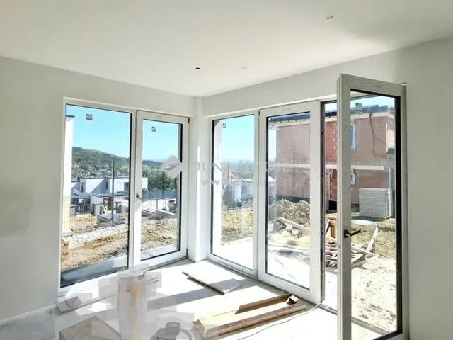 Eladó ház Budapest III. kerület, Aranyhegy 106 nm