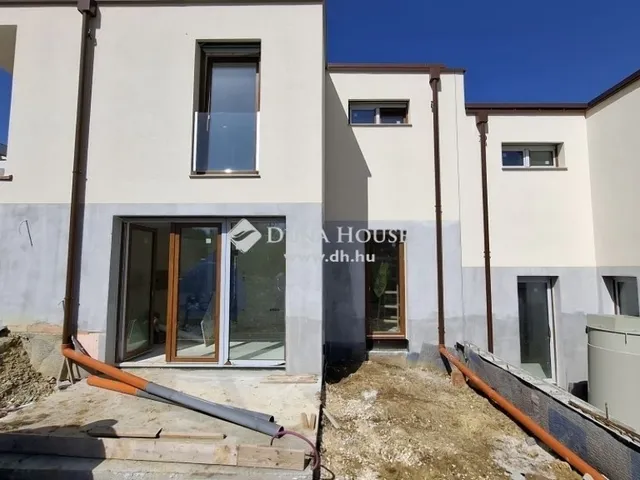 Eladó ház Budapest III. kerület, Aranyhegy 106 nm