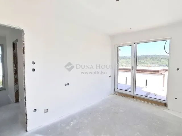 Eladó ház Budapest III. kerület, Aranyhegy 106 nm