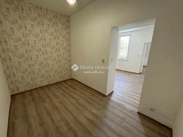 Eladó lakás Budapest XX. kerület 113 nm