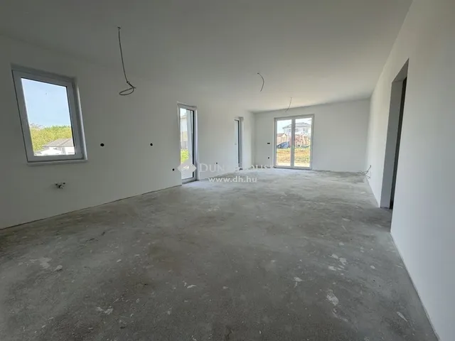 Eladó ház Nagytarcsa 110 nm