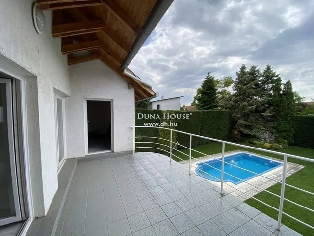 Eladó ház Budapest XVII. kerület 210 nm