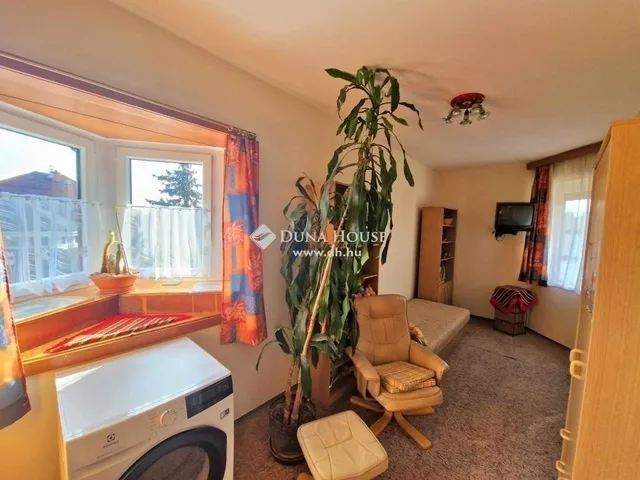 Eladó ház Budapest XVIII. kerület 180 nm