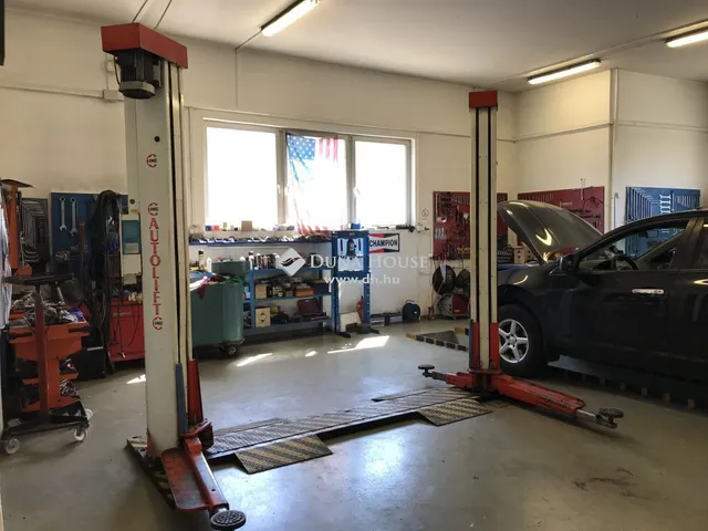 Eladó kereskedelmi és ipari ingatlan Budapest XVIII. kerület, Erzsébettelep 188 nm