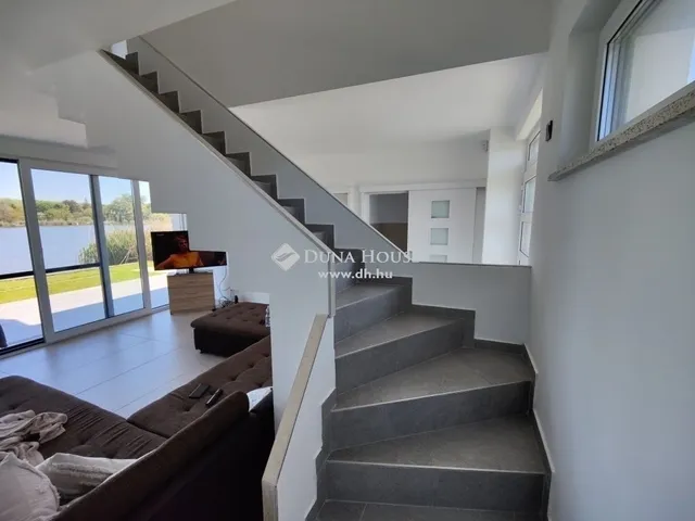 Eladó ház Szigetbecse 104 nm