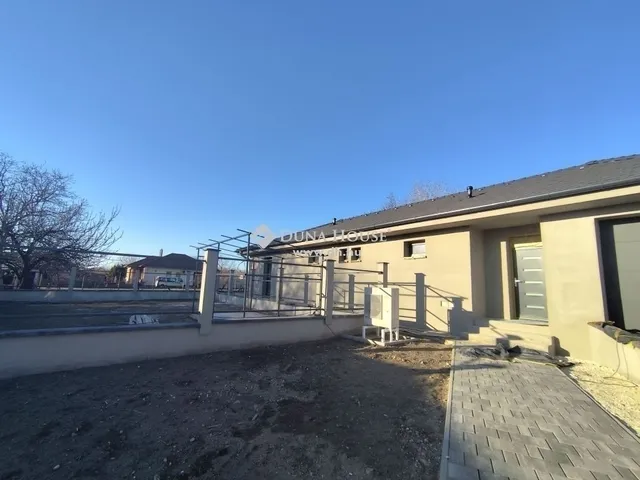 Eladó ház Alsónémedi 161 nm