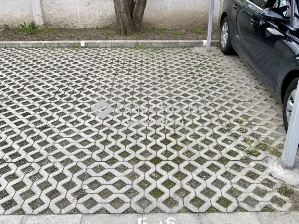 Eladó garázs Budapest XVIII. kerület 10 nm