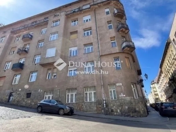 Eladó lakás Budapest I. kerület 71 nm