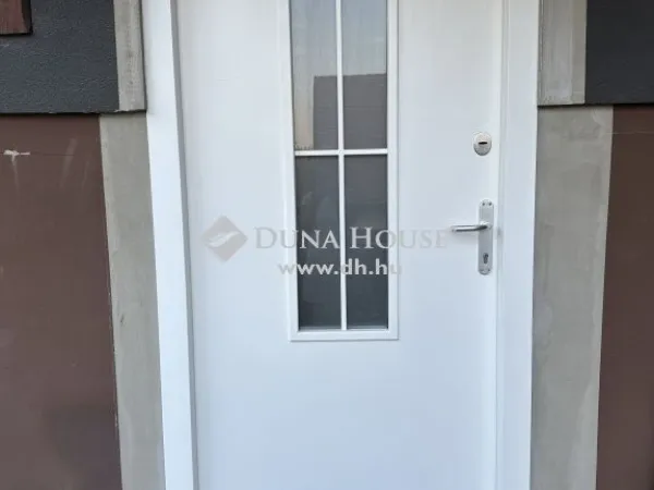 Eladó ház Érd 378 nm