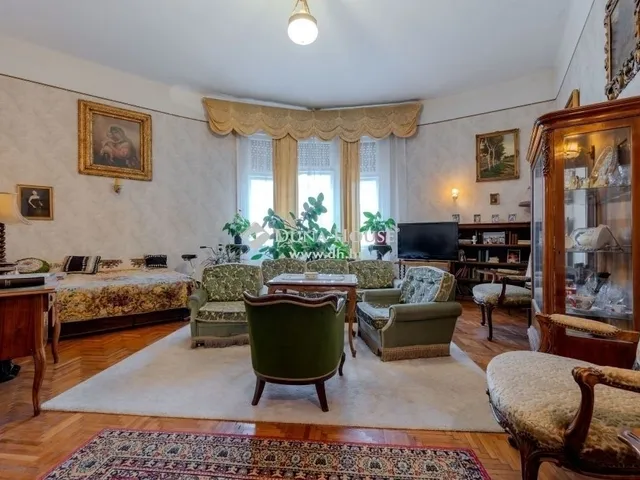 Eladó lakás Budapest II. kerület, Országút 148 nm