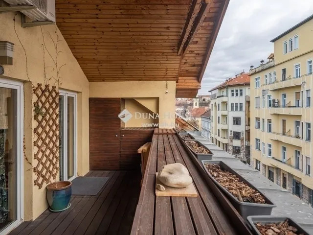 Eladó lakás Budapest I. kerület 60 nm