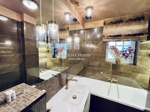 Eladó lakás Budapest I. kerület 80 nm