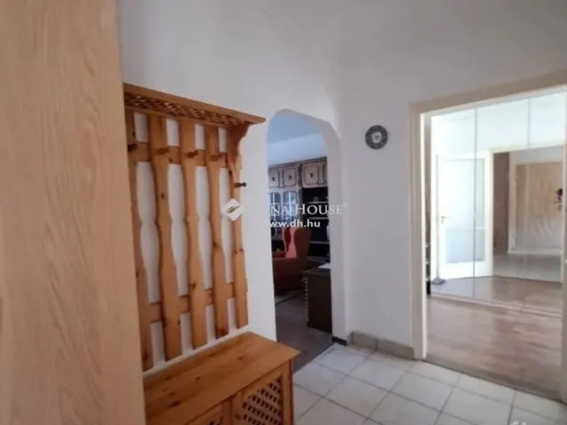 Eladó lakás Budapest XV. kerület 55 nm
