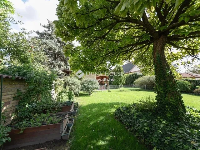 Eladó ház Budapest XXI. kerület, Csepel Kertváros 262 nm
