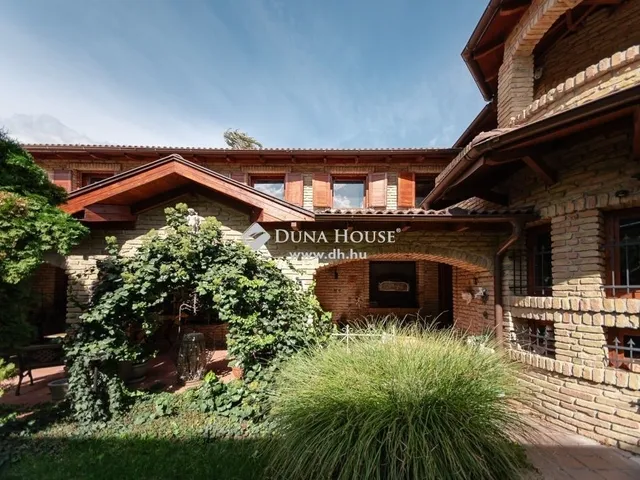 Eladó ház Budapest XXI. kerület, Csepel Kertváros 262 nm