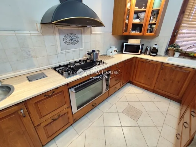 Eladó ház Budapest XXI. kerület, Csepel Kertváros 262 nm