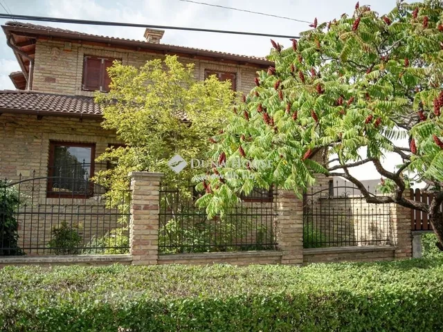 Eladó ház Budapest XXI. kerület, Csepel Kertváros 262 nm