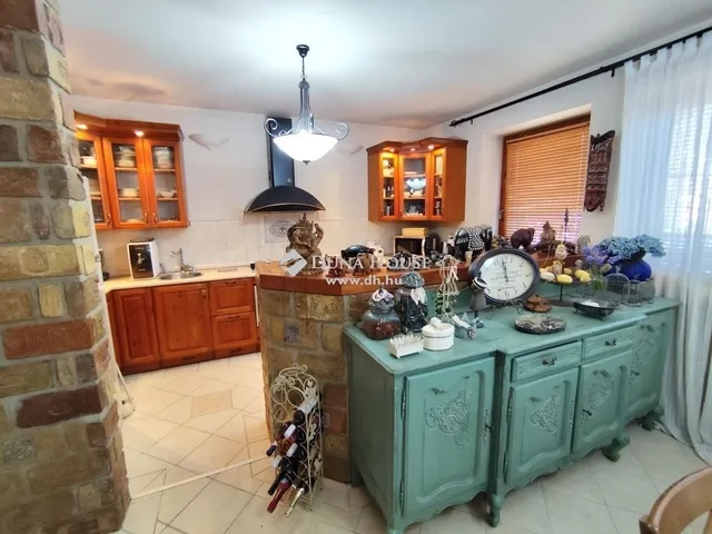 Eladó ház Budapest XXI. kerület, Csepel Kertváros 262 nm