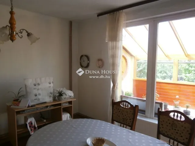 Eladó ház Budapest XVIII. kerület, Újpéteritelep 175 nm