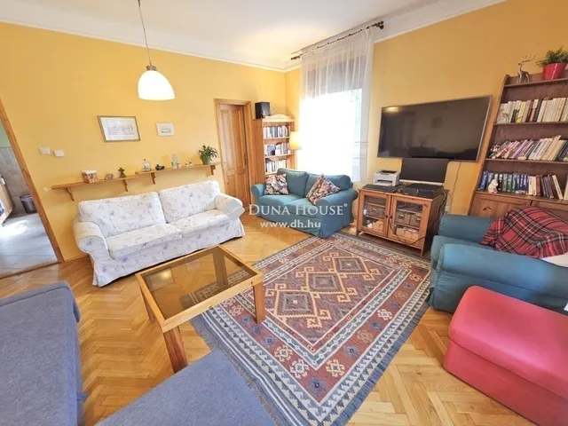 Eladó ház Budapest XXI. kerület, Vízmű lakótelep 125 nm