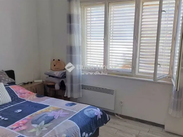 Eladó ház Budapest XVI. kerület 110 nm