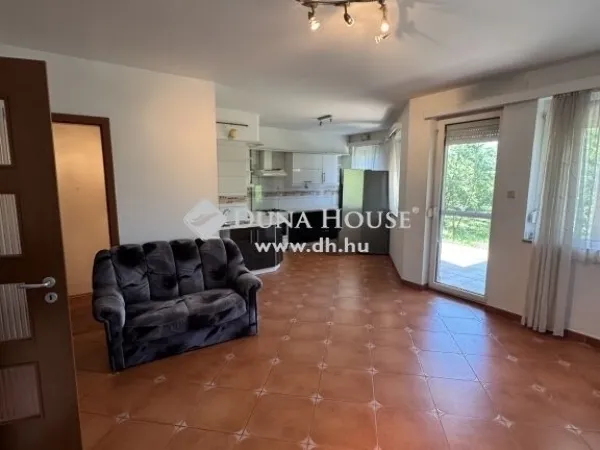 Eladó ház Budapest XVIII. kerület, Erzsébettelep 536 nm