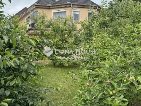 Eladó ház Budapest XVIII. kerület, Erzsébettelep 536 nm