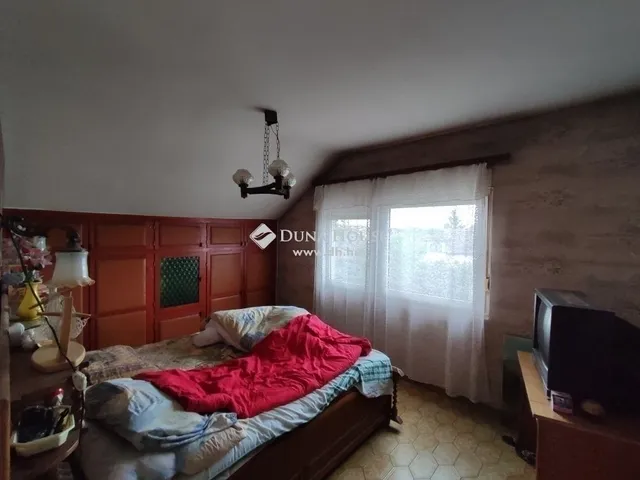 Eladó ház Budapest XVIII. kerület, Újpéteritelep 250 nm