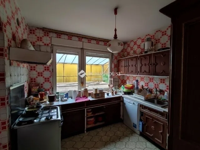 Eladó ház Budapest XVIII. kerület, Újpéteritelep 250 nm