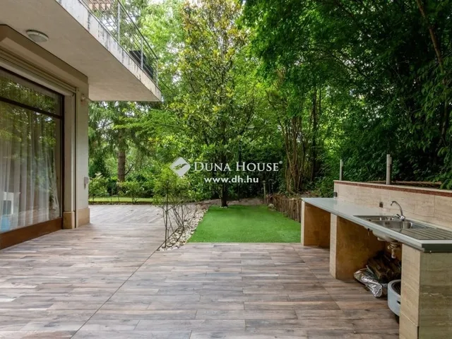 Eladó lakás Budapest XII. kerület, Virányos 240 nm