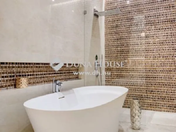 Eladó lakás Budapest XII. kerület, Virányos 240 nm