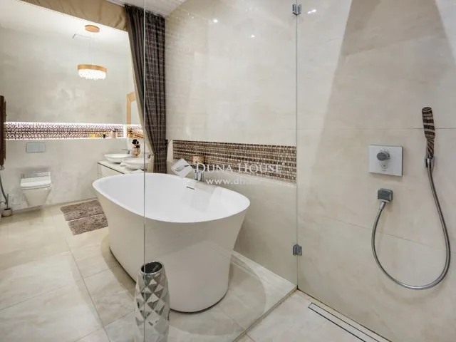 Eladó lakás Budapest XII. kerület, Virányos 240 nm