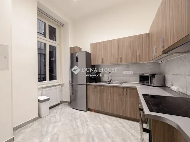 Eladó lakás Budapest XI. kerület, Nádorkert 73 nm