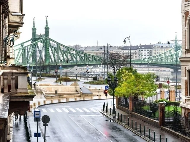 Eladó lakás Budapest XI. kerület, Nádorkert 73 nm