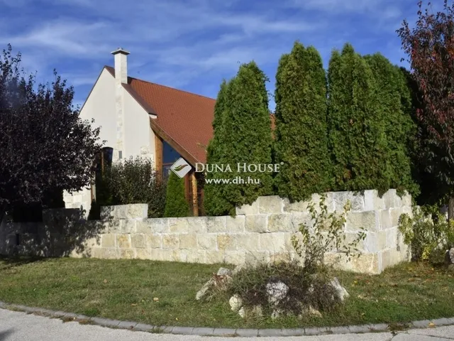Eladó ház Budajenő 600 nm