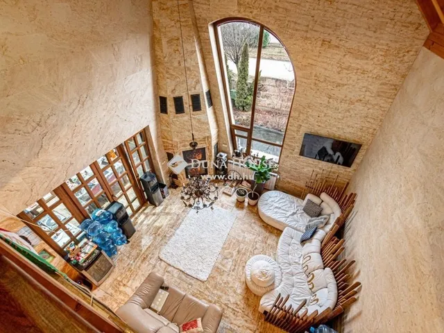 Eladó ház Budajenő 600 nm