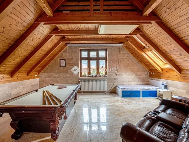 Eladó ház Budajenő 600 nm