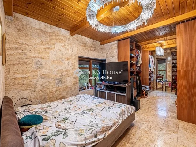 Eladó ház Budajenő 600 nm