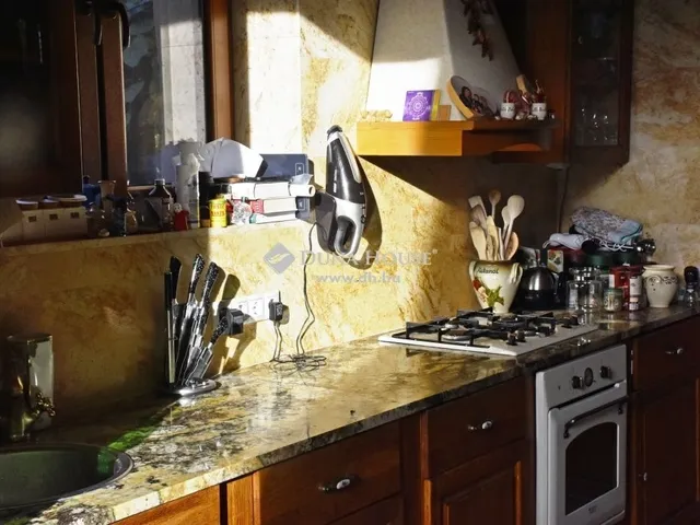 Eladó ház Budajenő 600 nm