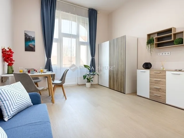 Eladó lakás Budapest XI. kerület, Nádorkert 38 nm