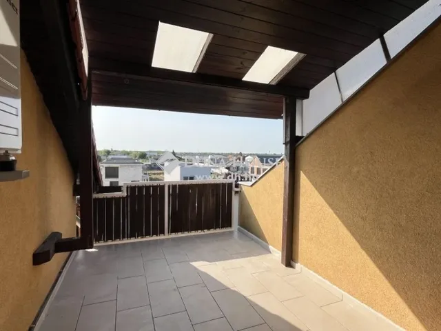 Eladó lakás Budapest XVIII. kerület, Alacskai úti lakótelep 74 nm