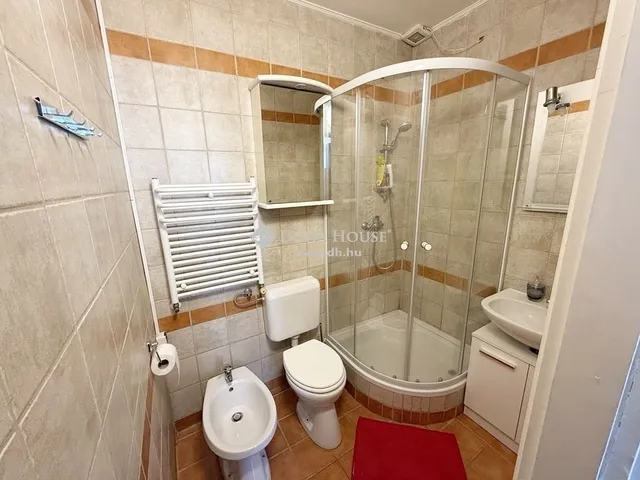 Eladó lakás Budapest VIII. kerület, Palotanegyed 65 nm